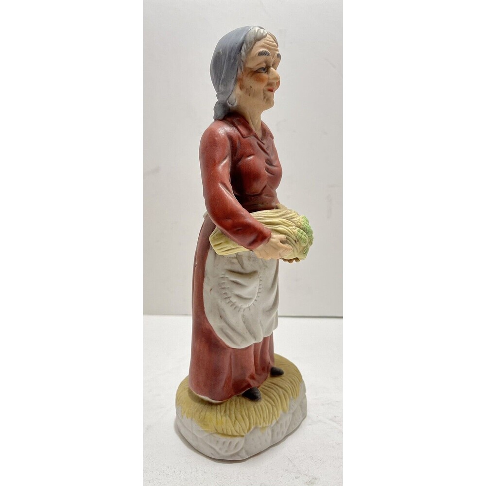 Vintage Flambro Porcelain Figurines Elderly Couple Old Man & Old Woman Farmers - Picture 5 of 12
